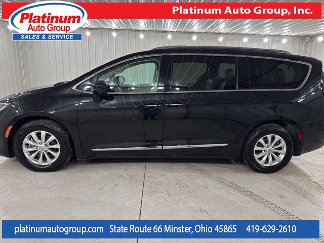 Chrysler Pacifica  2018