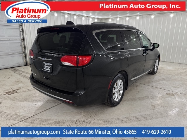 Chrysler Pacifica  2018