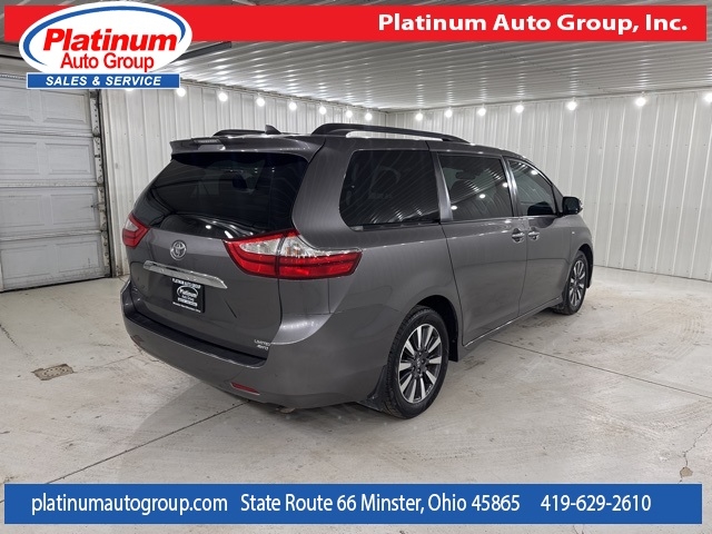 Toyota Sienna  2018