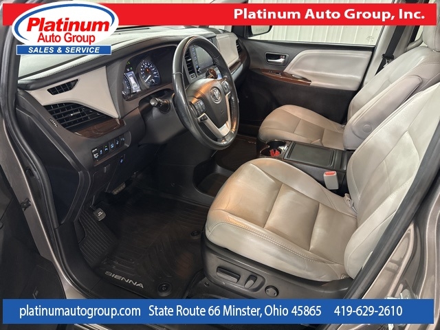 Toyota Sienna  2018