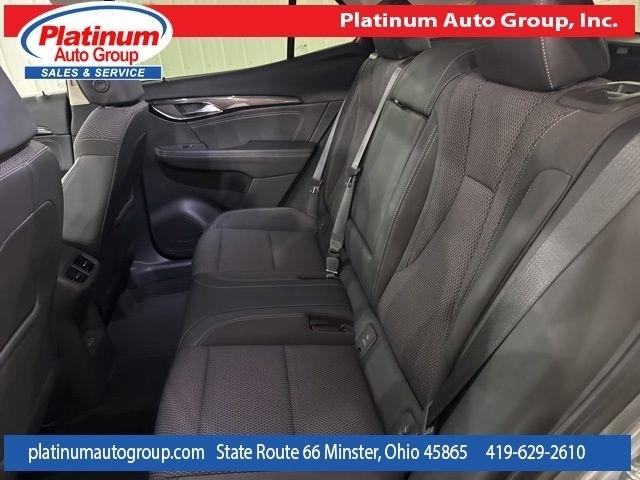 Buick Envision  2023