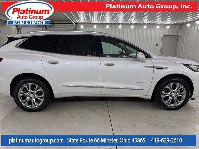 Buick Enclave  2021