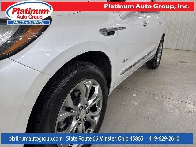Buick Enclave  2021