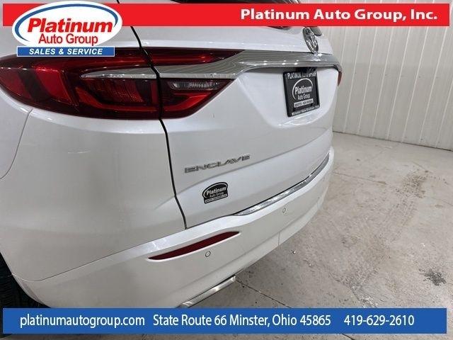 Buick Enclave  2021