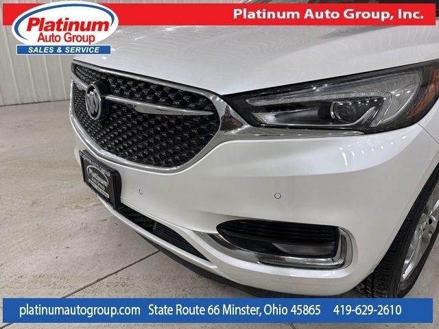 Buick Enclave  2021