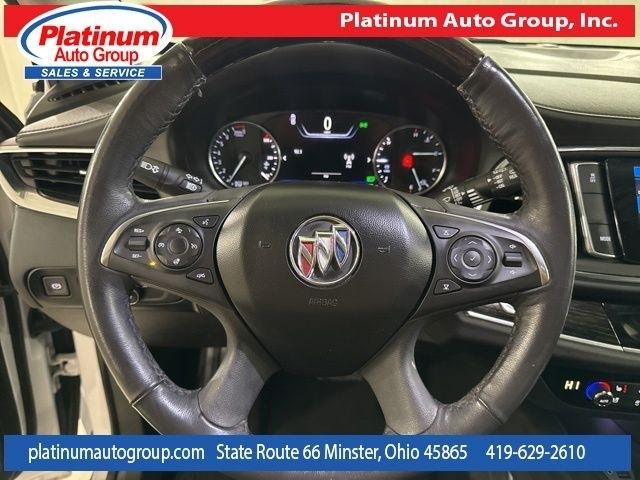 Buick Enclave  2021