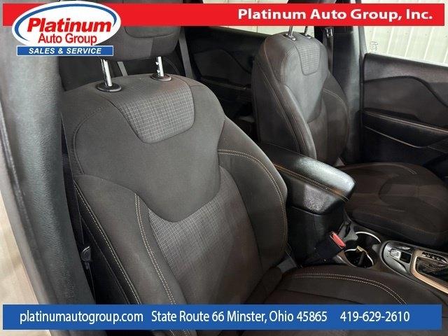 Jeep Cherokee  2015