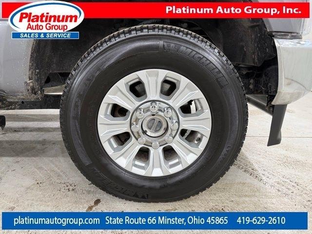 Ford Super Duty F-350 SRW  2022