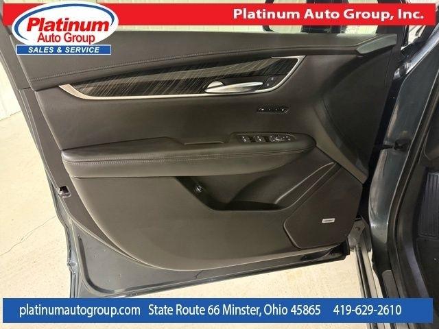 Cadillac XT6  2020