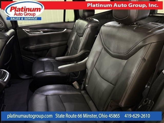 Cadillac XT6  2020