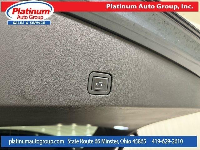 Cadillac XT6  2020
