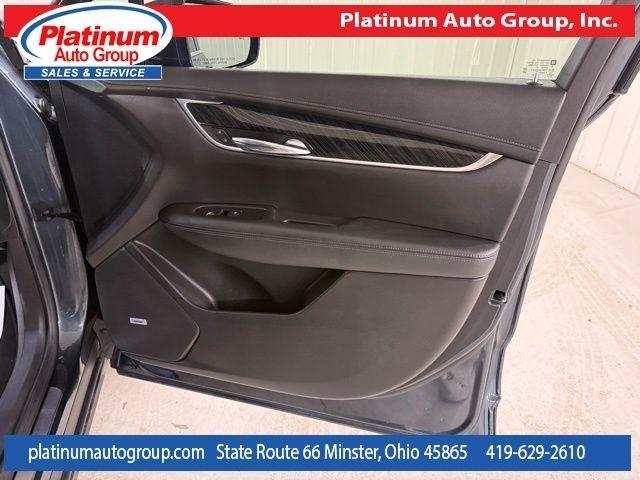 Cadillac XT6  2020