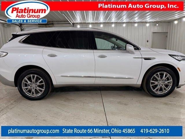 Buick Enclave  2023