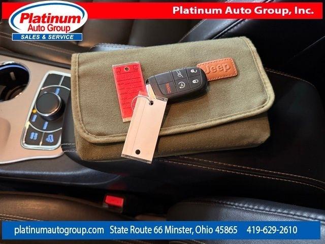 Jeep Grand Cherokee  2015