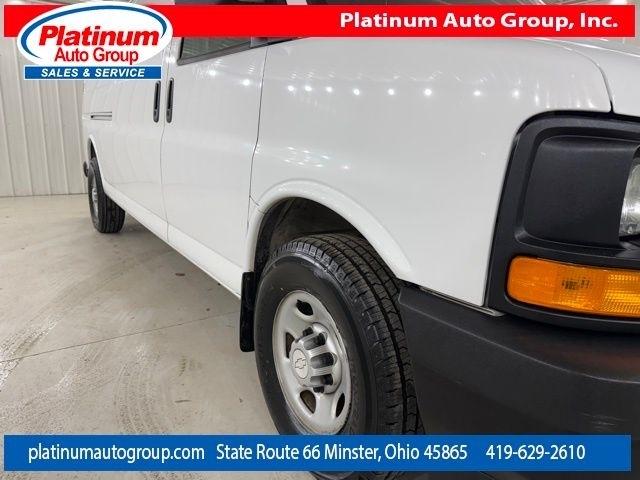 Chevrolet Express Cargo Van  2017