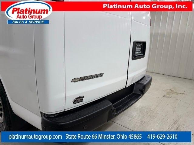 Chevrolet Express Cargo Van  2017