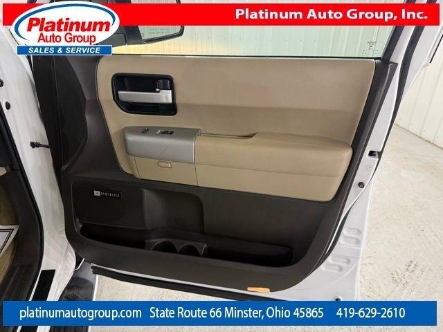 Toyota Sequoia  2008