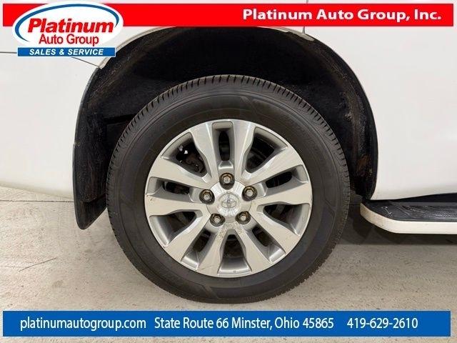 Toyota Sequoia  2008