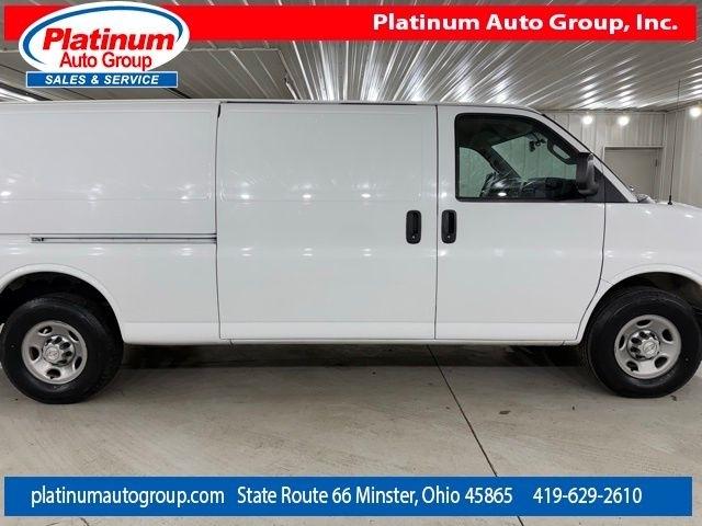 Chevrolet Express Cargo Van  2016