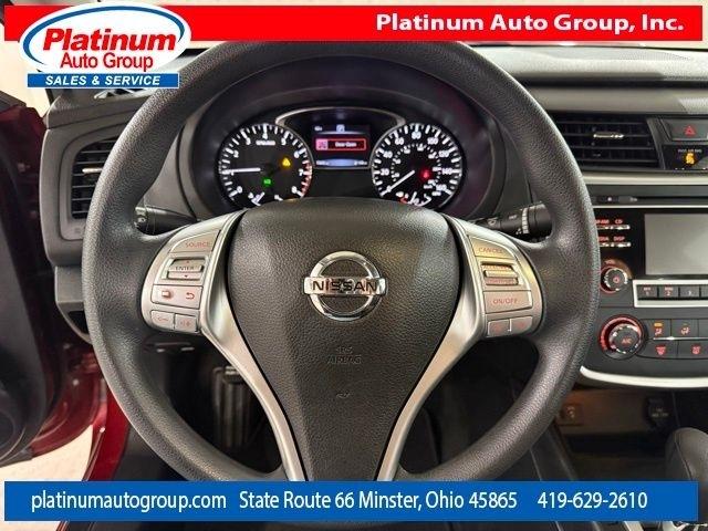 Nissan Altima  2016