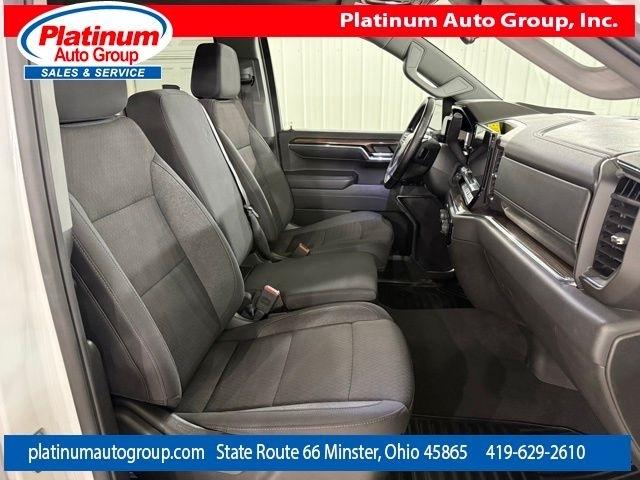 Chevrolet Silverado 1500  2024