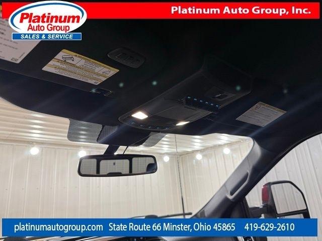 Ford Super Duty F-350 DRW  2022