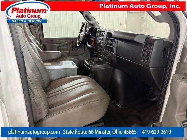 Chevrolet Express Cargo Van  2016