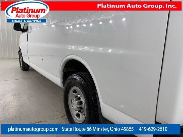 Chevrolet Express Cargo Van  2016
