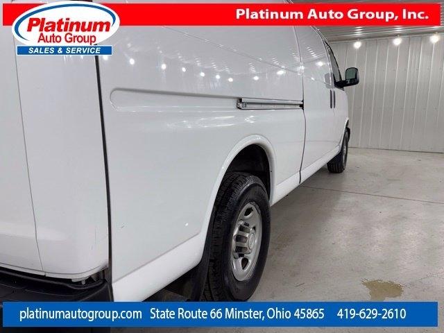 Chevrolet Express Cargo Van  2016
