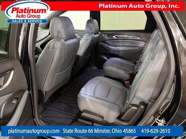 Buick Enclave  2023