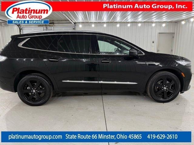 Buick Enclave  2023