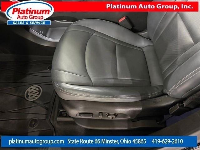 Buick Enclave  2023