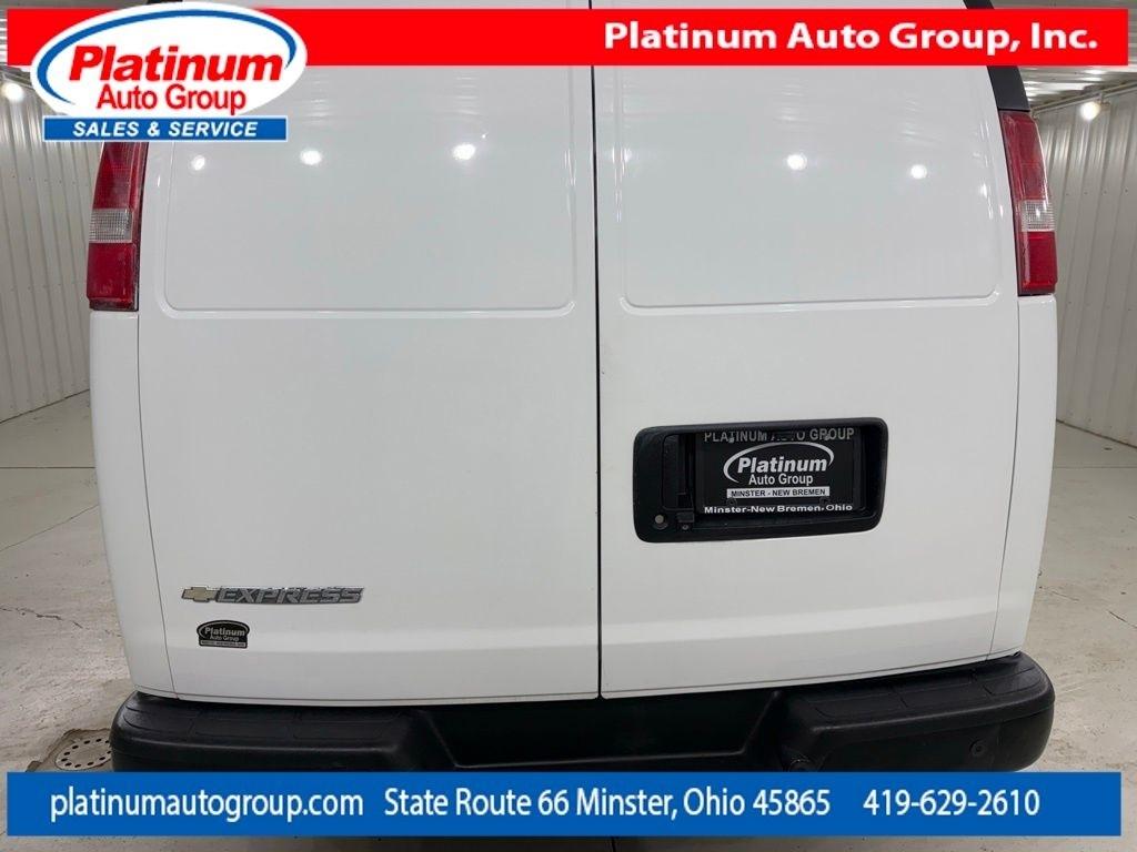 Chevrolet Express Cargo Van  2017