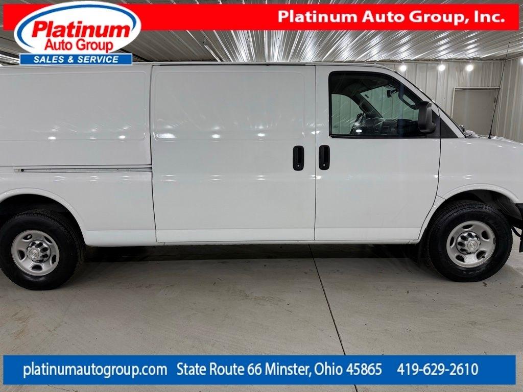 Chevrolet Express Cargo Van  2017