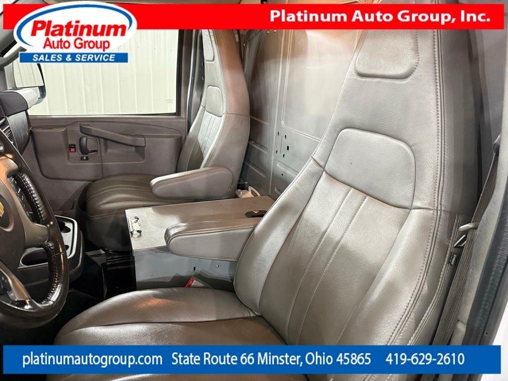 Chevrolet Express Cargo Van  2017