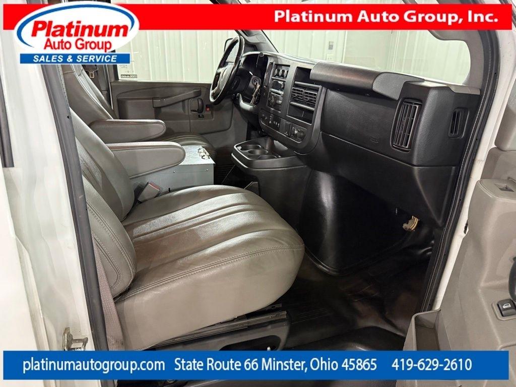 Chevrolet Express Cargo Van  2017