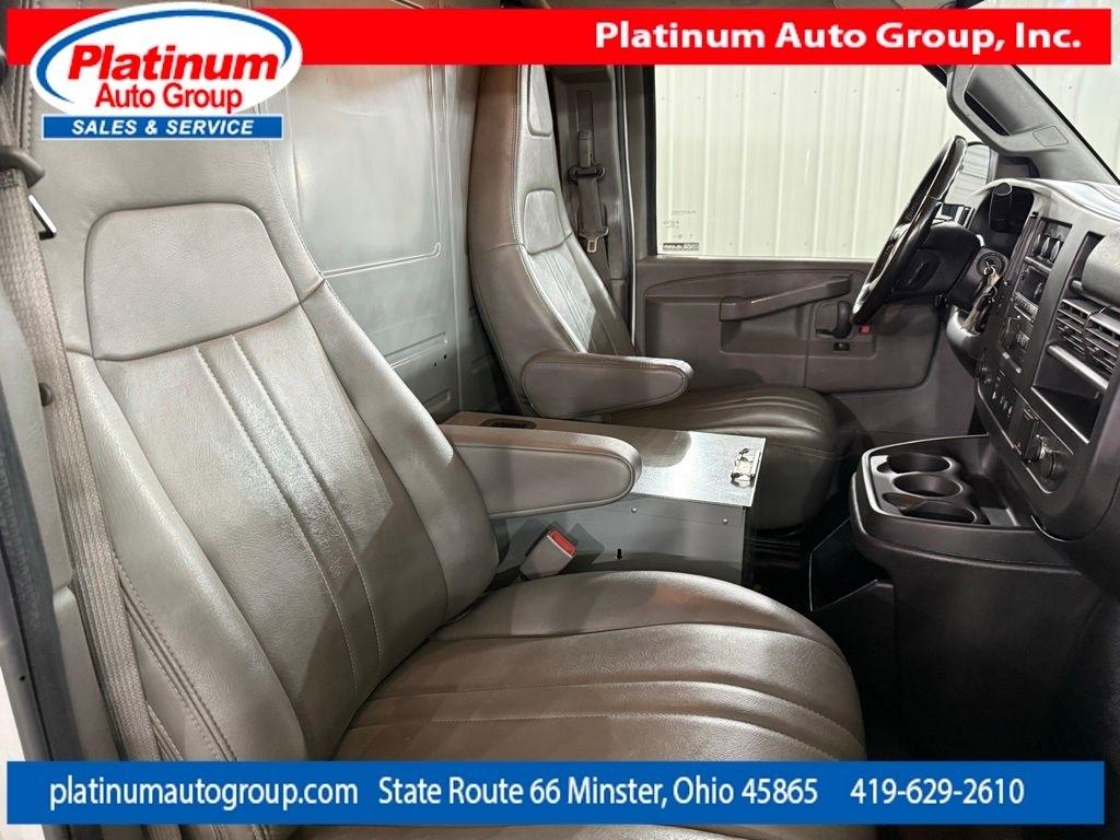 Chevrolet Express Cargo Van  2017