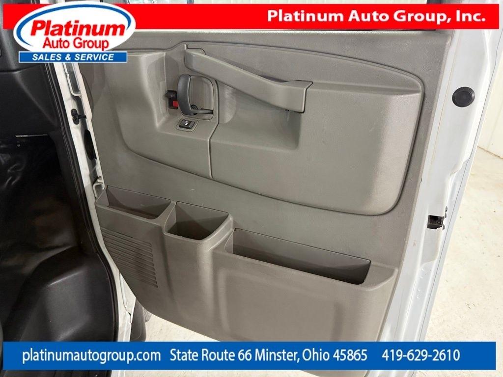 Chevrolet Express Cargo Van  2017