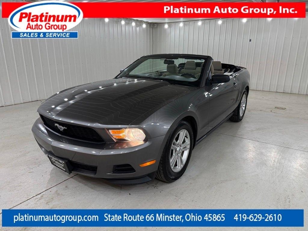 Ford Mustang  2011
