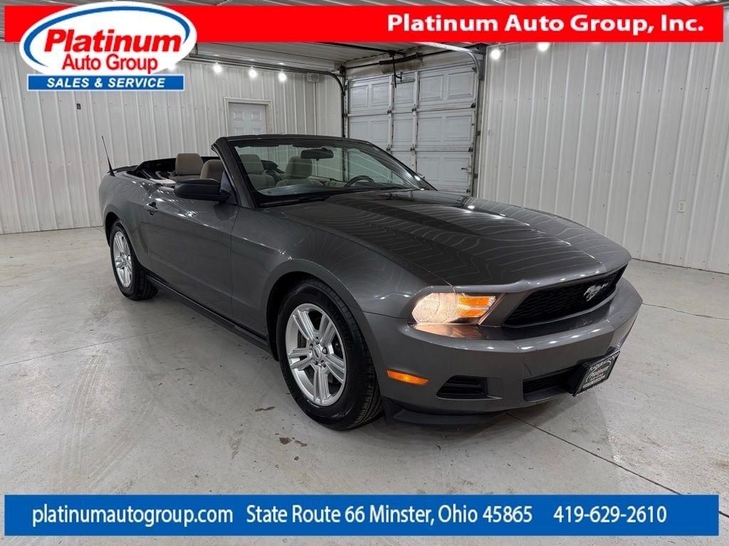 Ford Mustang  2011