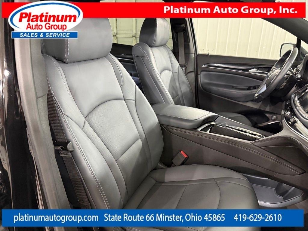 Buick Enclave  2023