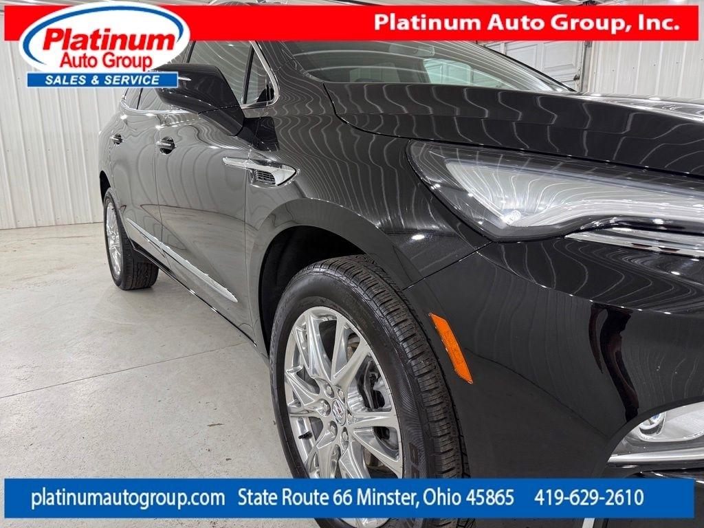 Buick Enclave  2023