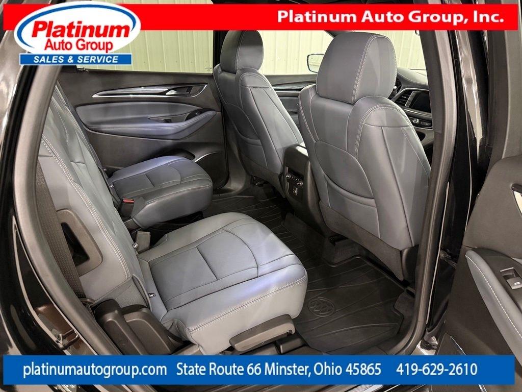 Buick Enclave  2023