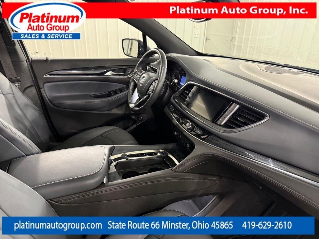 Buick Enclave  2023