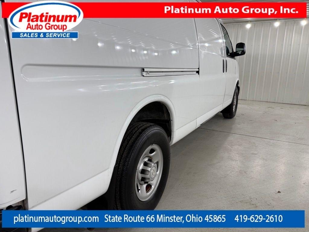 Chevrolet Express Cargo Van  2019