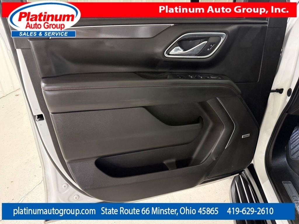 Chevrolet Suburban  2021