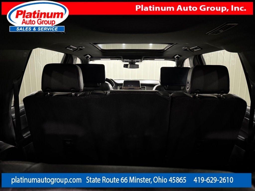Chevrolet Suburban  2021
