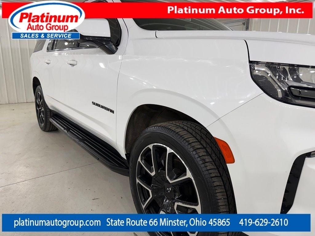 Chevrolet Suburban  2021