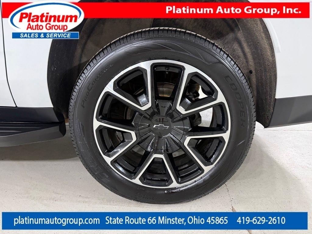 Chevrolet Suburban  2021