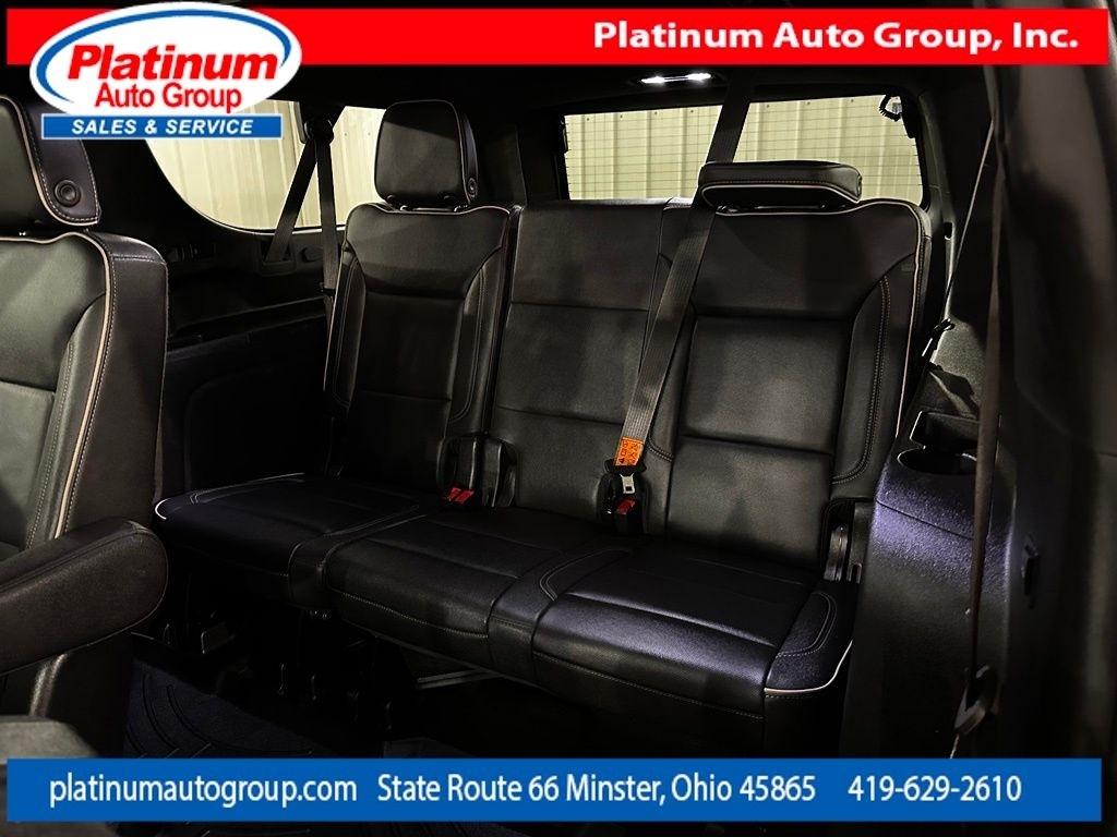 Chevrolet Suburban  2022